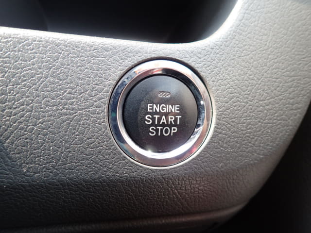 TOYOTA Voxy thumbnail 44