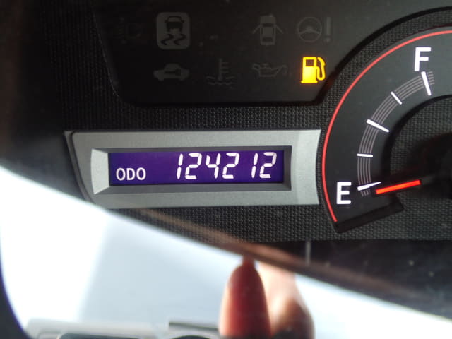 TOYOTA Voxy thumbnail 35