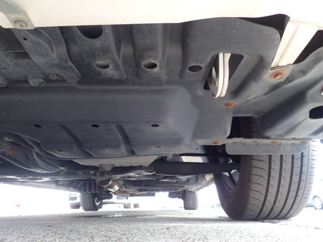 TOYOTA Voxy thumbnail 14