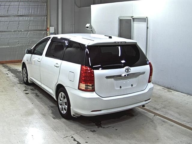 TOYOTA Wish thumbnail 5