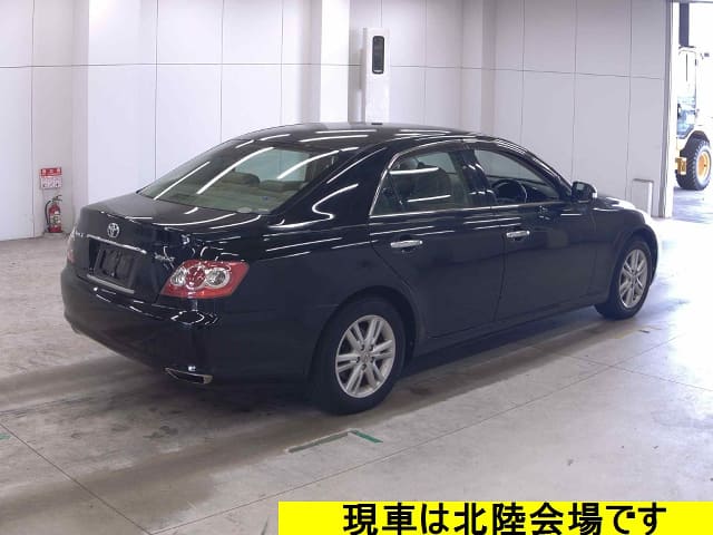 TOYOTA Mark X thumbnail 2