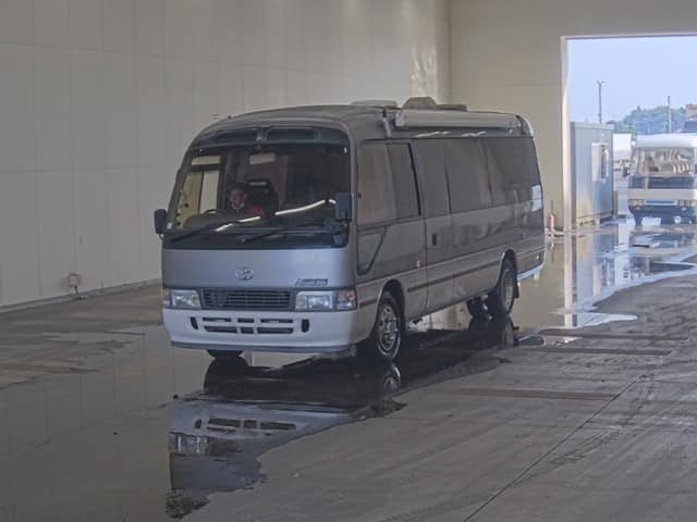 TOYOTA Coaster