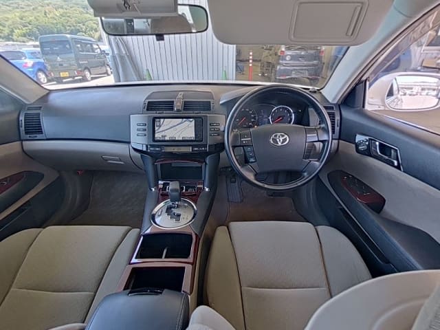 TOYOTA Mark X thumbnail 3