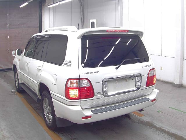 TOYOTA Land Cruiser thumbnail 6