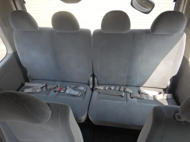 TOYOTA Hiace Commuter thumbnail 32