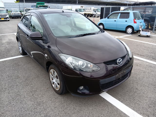 MAZDA Demio thumbnail 7