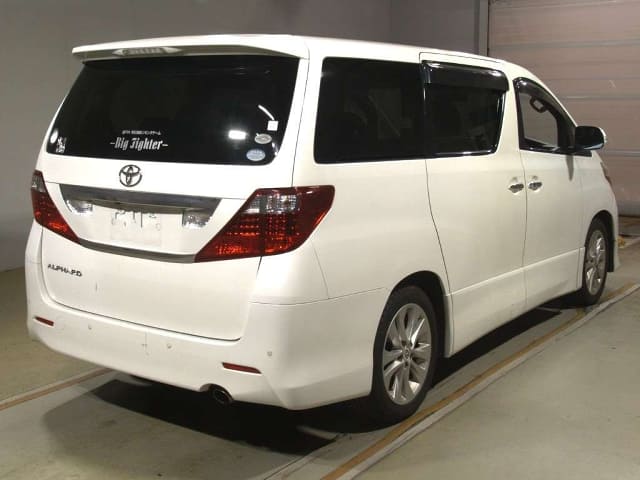 TOYOTA Alphard thumbnail 2