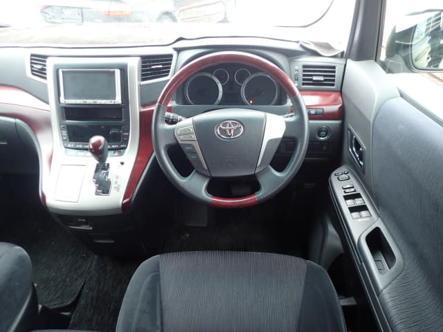 TOYOTA Vellfire thumbnail 33