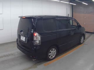 2008 TOYOTA Voxy