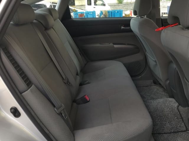 TOYOTA Prius thumbnail 5