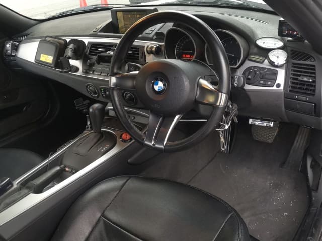 BMW Z4 thumbnail 3
