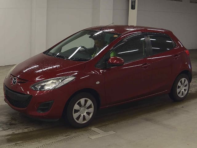 MAZDA Demio