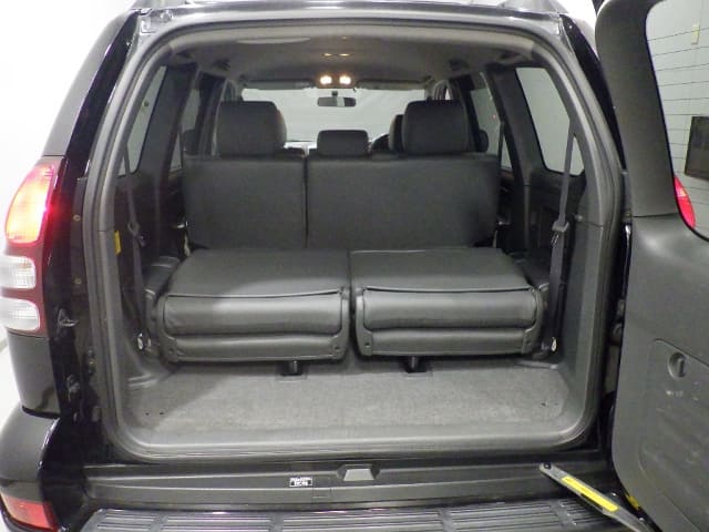 TOYOTA Land Cruiser Prado thumbnail 6