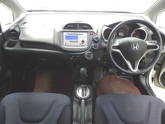 HONDA Fit thumbnail 3