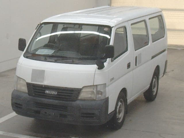 ISUZU Como