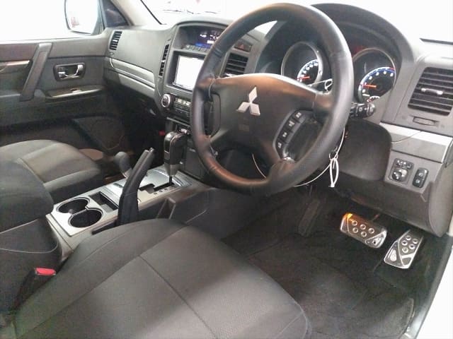 MITSUBISHI Pajero thumbnail 79