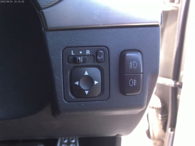 MITSUBISHI Pajero thumbnail 49