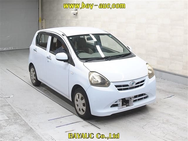 DAIHATSU Mira ES