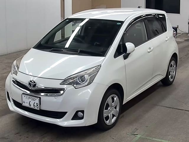 TOYOTA Ractis