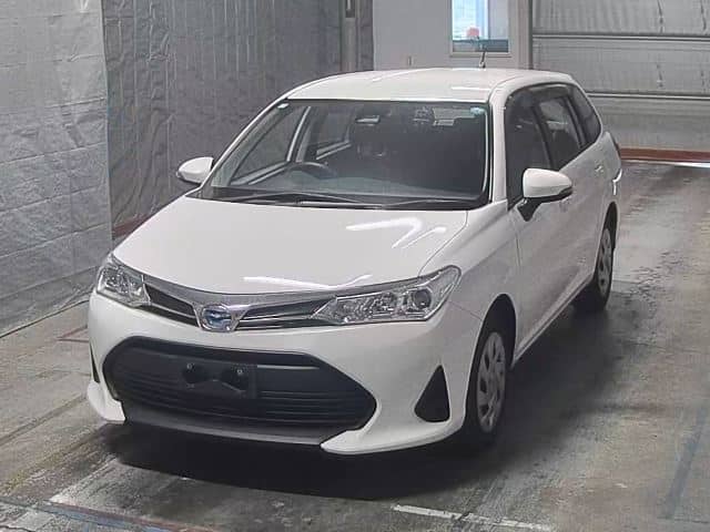 TOYOTA Corolla Fielder