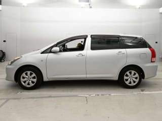 2008 TOYOTA Wish
