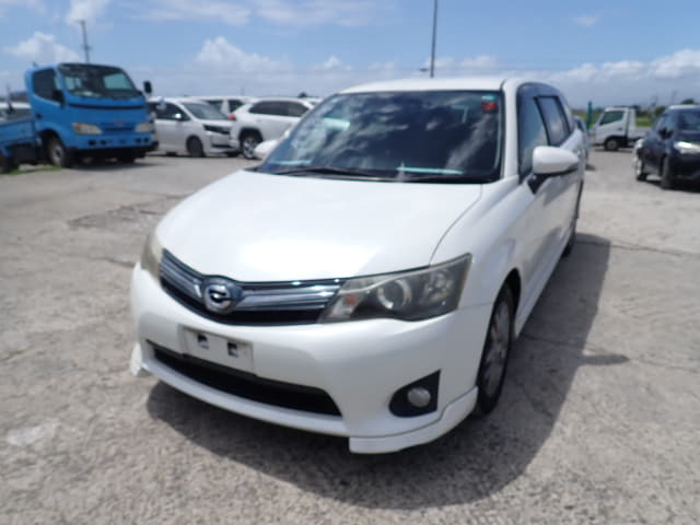 TOYOTA Corolla Fielder
