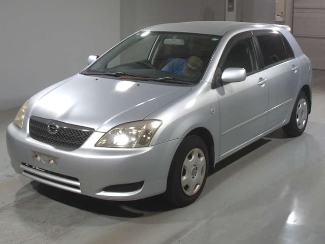 TOYOTA Corolla Runx