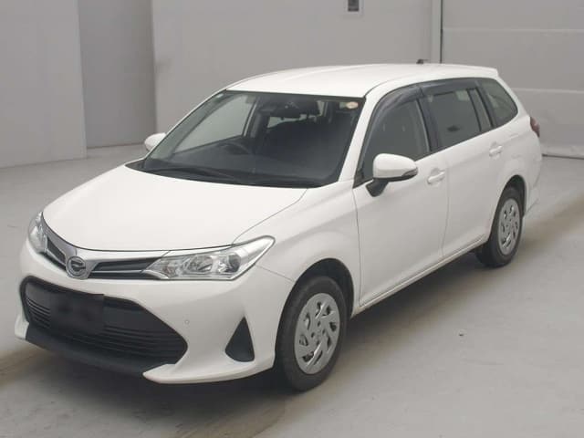 TOYOTA Corolla Fielder.