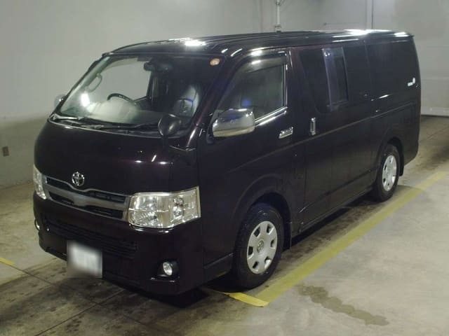 TOYOTA Hiace Van