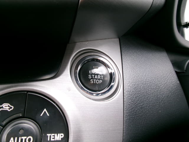 TOYOTA RAV4 thumbnail 45