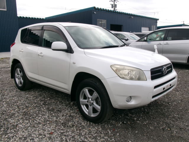 TOYOTA RAV4 thumbnail 7