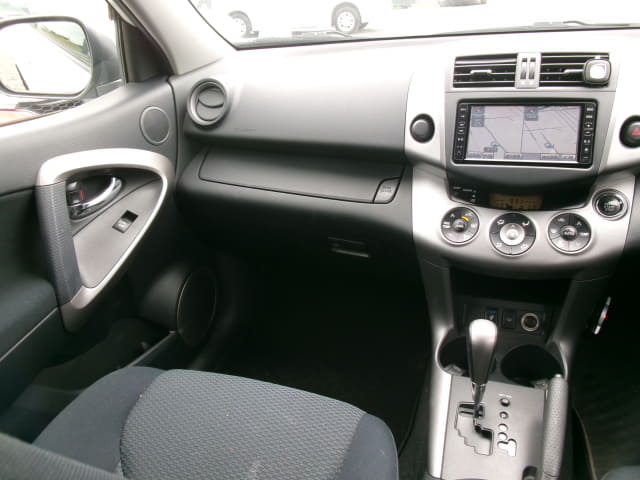 TOYOTA RAV4 thumbnail 33