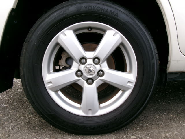 TOYOTA RAV4 thumbnail 11