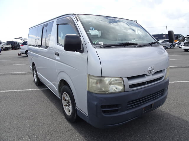 TOYOTA Hiace Van thumbnail 7