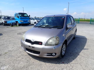 2002 TOYOTA Vitz