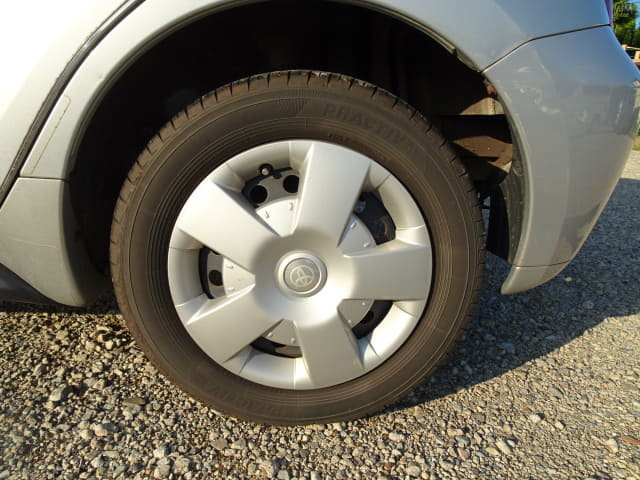 TOYOTA IST thumbnail 10