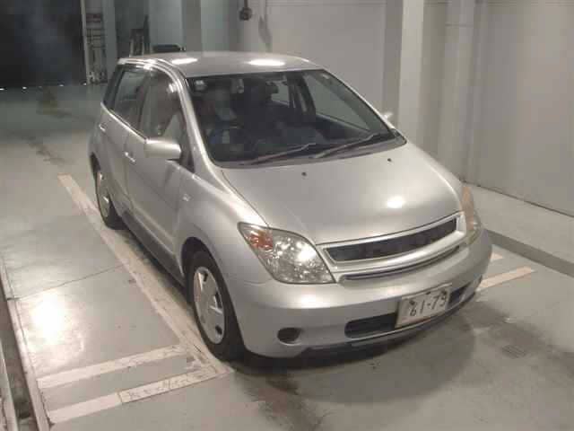 TOYOTA IST thumbnail 59