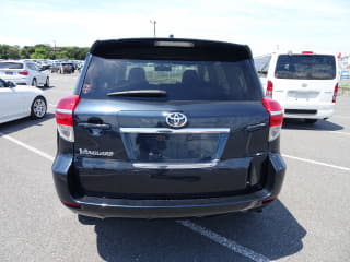 2010 TOYOTA Vanguard