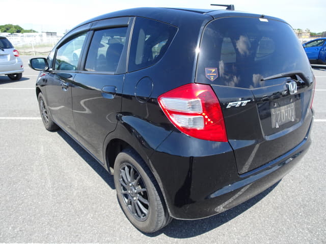 HONDA Fit thumbnail 3