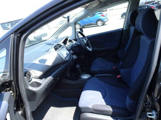HONDA Fit thumbnail 26