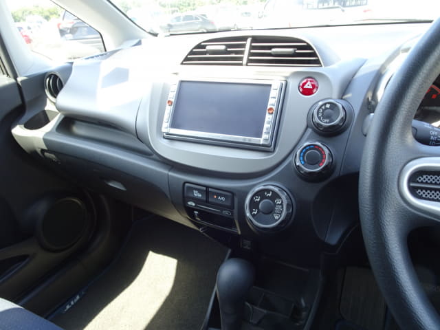 HONDA Fit thumbnail 37