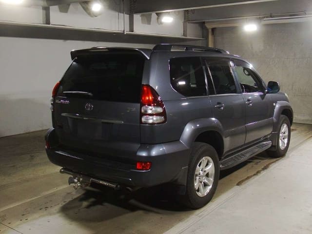 TOYOTA Land Cruiser Prado thumbnail 2