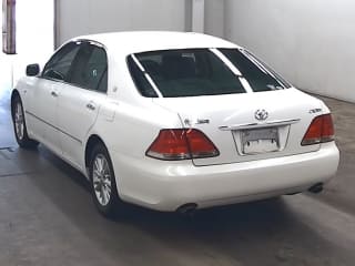 2004 TOYOTA Crown