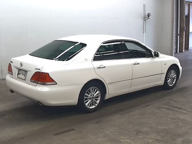 TOYOTA Crown thumbnail 2