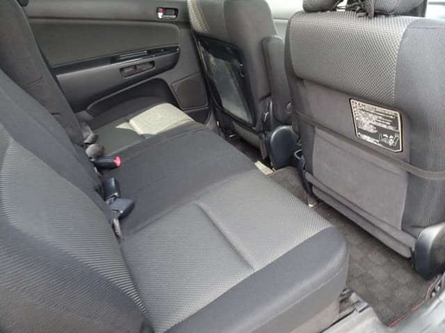 TOYOTA Wish thumbnail 52