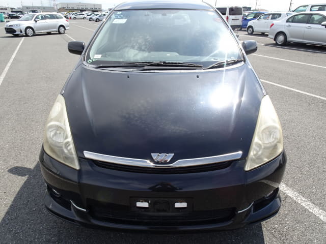 TOYOTA Wish thumbnail 8