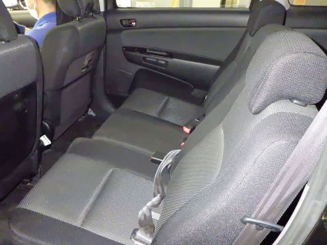 TOYOTA Wish thumbnail 65
