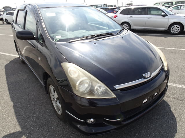TOYOTA Wish thumbnail 7