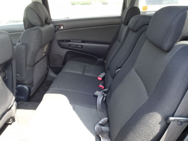 TOYOTA Wish thumbnail 27