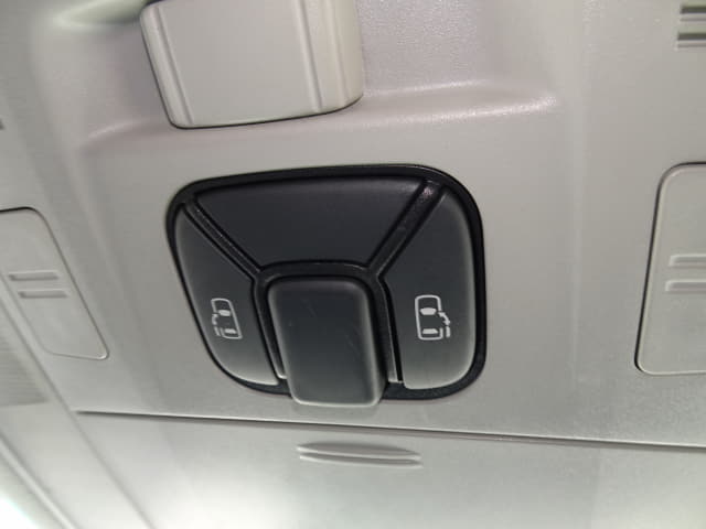TOYOTA Vellfire thumbnail 48